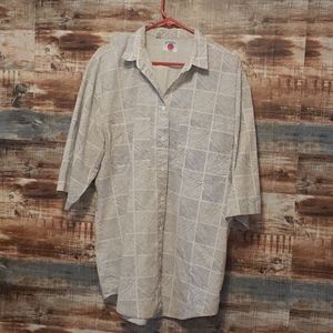 🌟 3 for $15 Deal! 🌟Tomato button up short sleeve shirt large